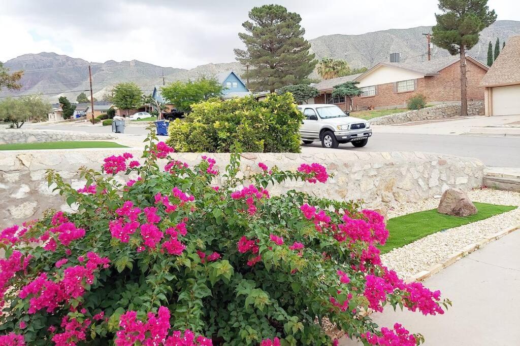 Villa My Cozy Duplex A In The Heart Of West Side El Paso Exterior foto