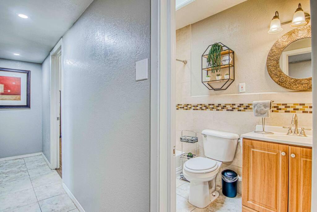 Villa My Cozy Duplex A In The Heart Of West Side El Paso Exterior foto